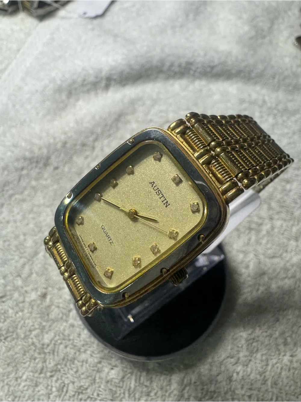 Austin Reed Gold and Black Men’s Quartz Watch